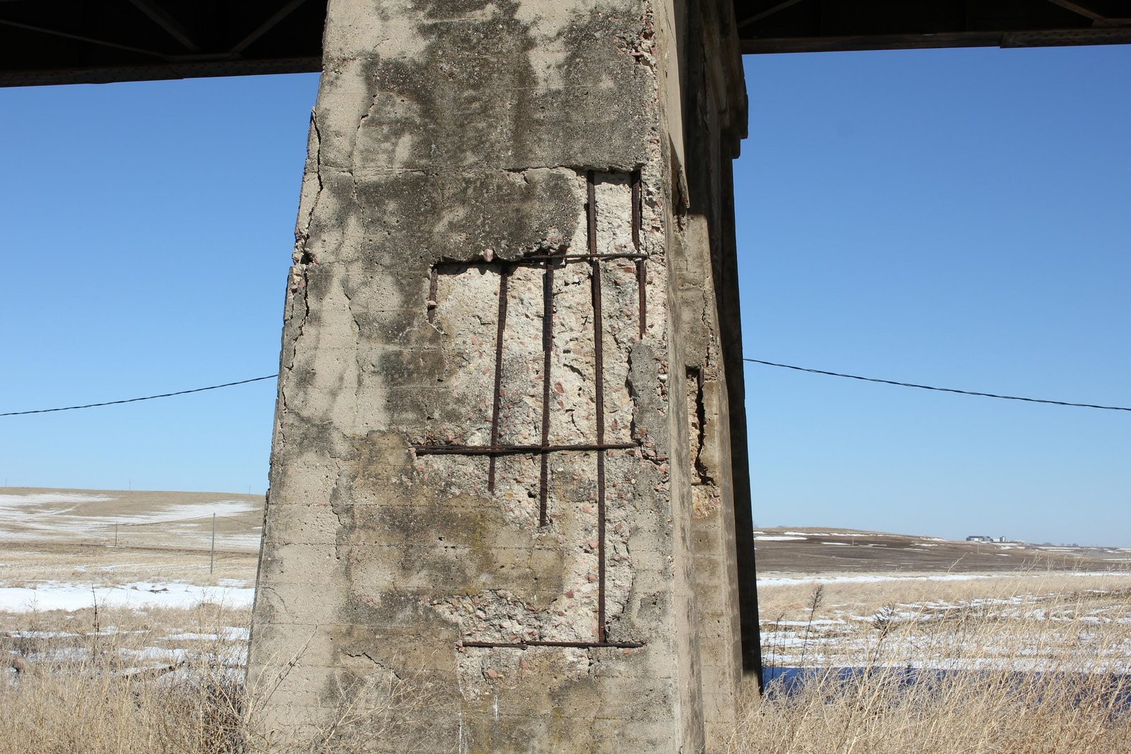 Spalling on pier #3